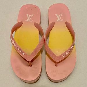 Louis Vuitton Pink Flip flops Pre Owned Authentic